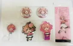 のあさんの2023、2025年缶バッジ 12個ずつになります！ 2025年最新】のあさん 缶バッジの人気アイテム - メルカリ