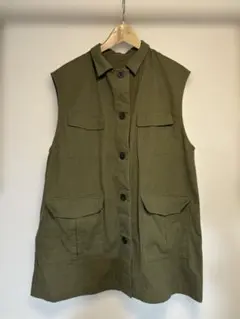 Simplicite シンプリシテェ　ベスト　カーキのサムネイル