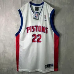 Item thumbnail for item c54b33c0-a9f7-45fa-88c0-0924ee2c747b