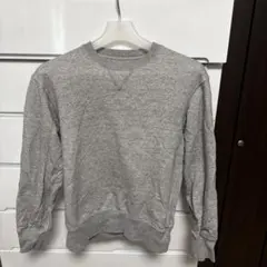 ユニクロ　グレー クルーネック トレーナー