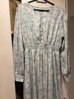 【honeys】 花柄　ワンピース　3L