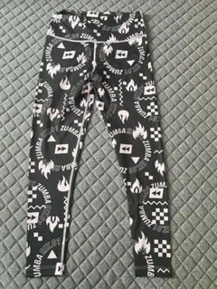 ZUMBA WEAR XS グラフィックジョガーパンツ - メルカリ