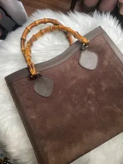 Item thumbnail for item 34d30352-1afd-4ca6-9d4b-3c8f2c3230a0