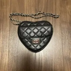 ハート型 ブラック ショルダーバッグ