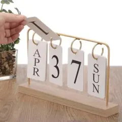 木製卓上カレンダー