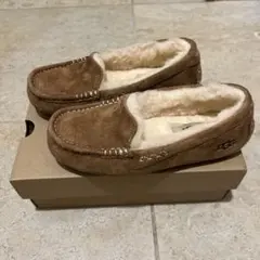 美品UGG ブラウン モカシン
