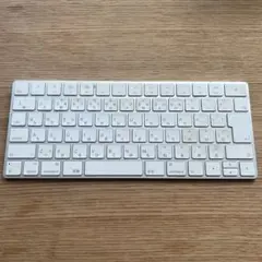Apple Magic Keyboard (ライトニング充電) - 日本語