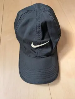 Nike DRI-FIT Featherlight ブラックキャップ