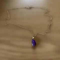 紫色の石 ネックレス