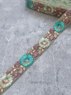 貝殻 インド刺繍リボン