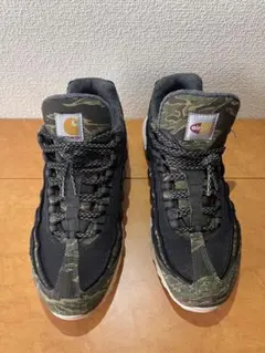 Carhartt X Nike Air Max 95 カモフラージュ