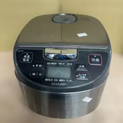 シャープ 炊飯器 5.5合 黒厚釜 球面炊き シルバー KS-S10J-Sのサムネイル