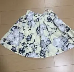 花殻フレアスカート　イエロー　Mのサムネイル