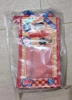 Item thumbnail for item fdf3acc7-ea8a-4f7d-8840-80f95945b2c1