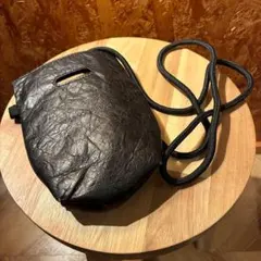 ブラック レザー ショルダーバッグ