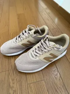 New Balance ベージュ スニーカー27.5