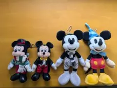 美品】ディズニー ミッキー ぬいぐるみバッジ ミートミッキー 4体