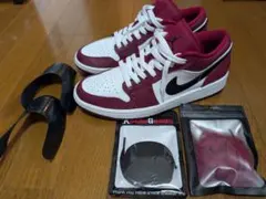 NIKE AIR JORDAN 1 LOW 