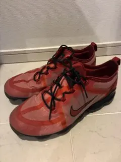 NIKE AIR VAPORMAX 2019 レッド スニーカーのサムネイル
