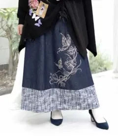 Item thumbnail for item 4a87172c-73d5-46c6-bcbd-3f71e03404b2