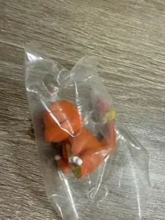 ポケモン ヒトカゲ 肩ズン