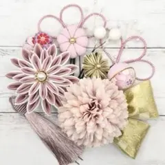 髪飾り　A 4273 つまみ細工　成人式　卒業式　結婚式　七五三　帯留め