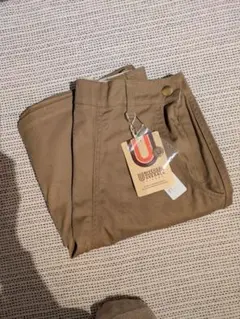 [新品] UNIVERSAL OVERALL サイドジッパーショート ハーフチノ