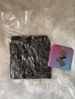 Item thumbnail for item 72069678-d0da-4478-8d6d-18360e69a4de