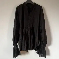 カットワーク刺繍ブラウスノーク（N.O.R.C）カットワークスリーブブラウス