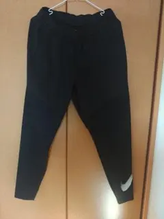 Nike DRI-FIT ブラックパンツ Mサイズ