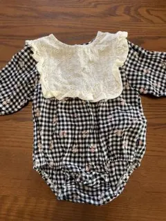 フタフタ　ロンパース　70 花柄　フリル