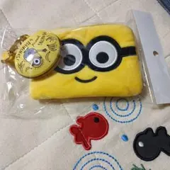 ミニオンズ コインケース付パスケース&ミニ缶セット