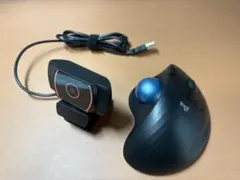 Logitech M575S トラックボールマウス　ロジクール　WEBカメラ