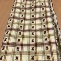 チューブ柄チェック　１０４✖️101 茶系