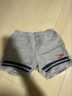 NIKE ショートパンツ グレー