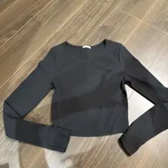 GU リブクロップドT ブラック