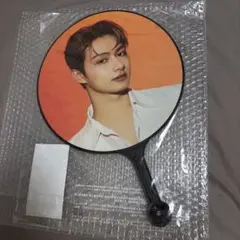 2025年最新】seventeen うちわ be the sunの人気アイテム - メルカリ