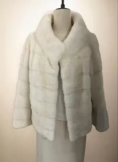 極美品 銀サガ パールミンク クロップド リアルファーコート ロール 