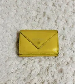 BALENCIAGA 三つ折り財布 イエロー - メルカリ