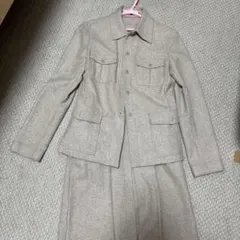 theory ベージュセットアップ