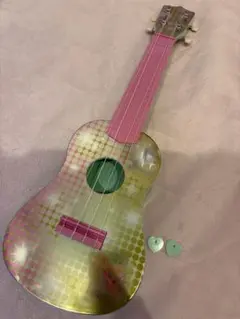 フライングタイガー カラフルウクレレ ハート型ピック付き