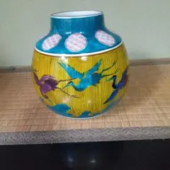 未使用】 ◇ 九谷焼 ◇ 第壱陶器 金彩色絵 花鳥図 縦長花瓶 - メルカリ