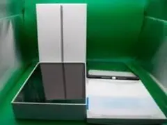 極上超美品？iPad　第9世代64GBスペースグレ－使用頻度少な目角擦れ無おまけ