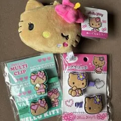 日焼けキティ ぬいぐるみミラー／ヘアクリップセット