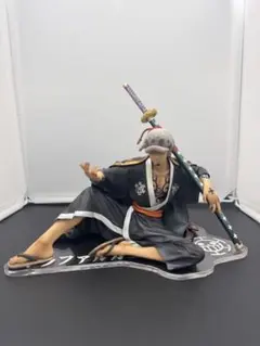 トラファルガー　ロー　フィギュア pop