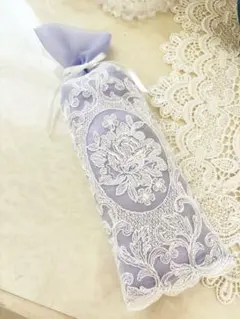 Item thumbnail for item 52df3cc3-33ad-48aa-959a-5c892abeeb9c