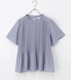 ハニーズ　プリーツ使いブラウス　スモーキーブルー　Mサイズ