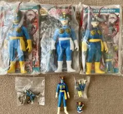 メディコムトイ 東映レトロソフビ 仮面ライダー 蜂女(新色)+ミニソフビ
