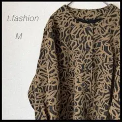 【t.fashion】未使用 ノーカラージャケット(M)黒 総柄 派手エレガント