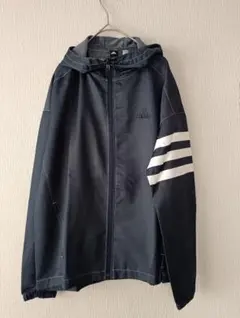 未使用　adidas フード付き 　ネイビー　ナイロンジャケット M